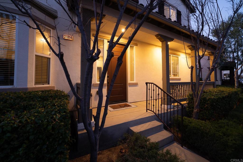 Property Photo: 31894 Red Pine Way CA 92592