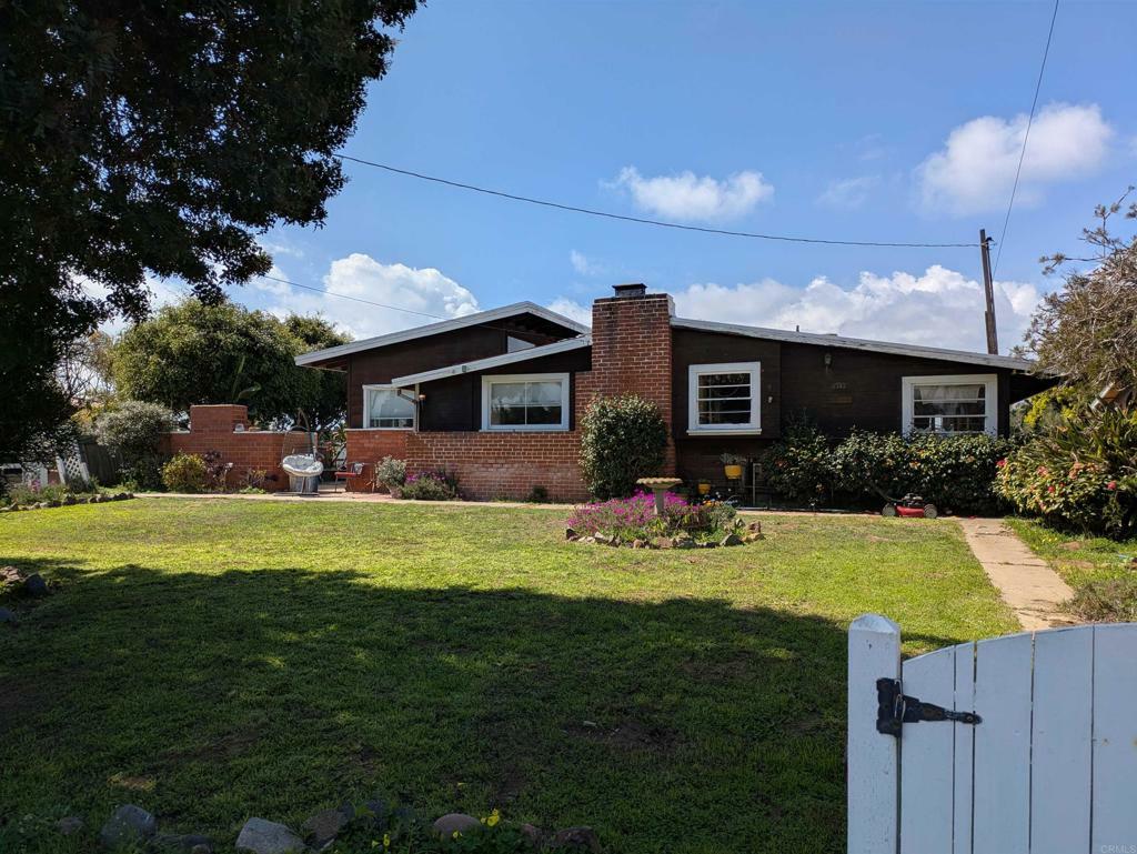Property Photo: 1372 Hymettus CA 92024