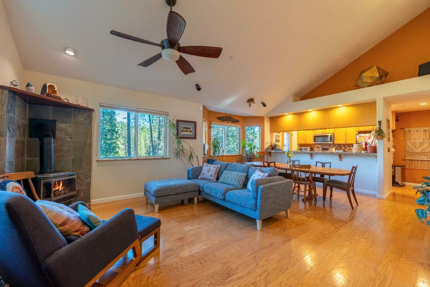 Property Photo: 13032 Hoot Owl Rd CA 95959