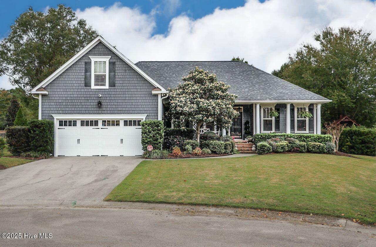 Property Photo: 7038 Cayman Court NC 28405