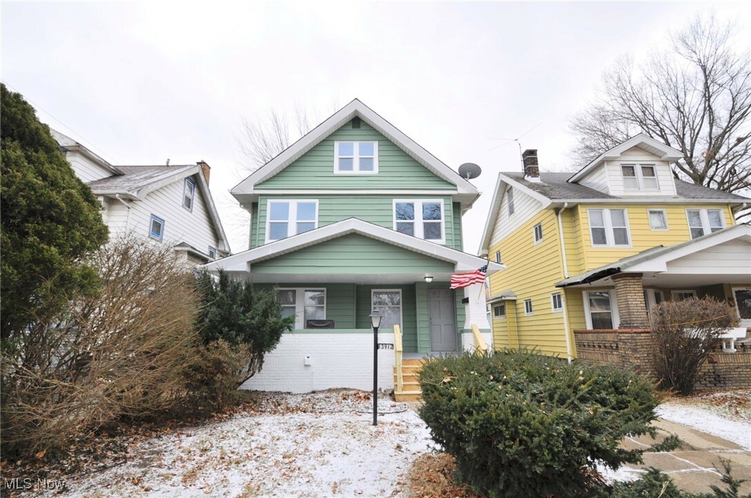 Property Photo: 13912 Glenside Road OH 44110