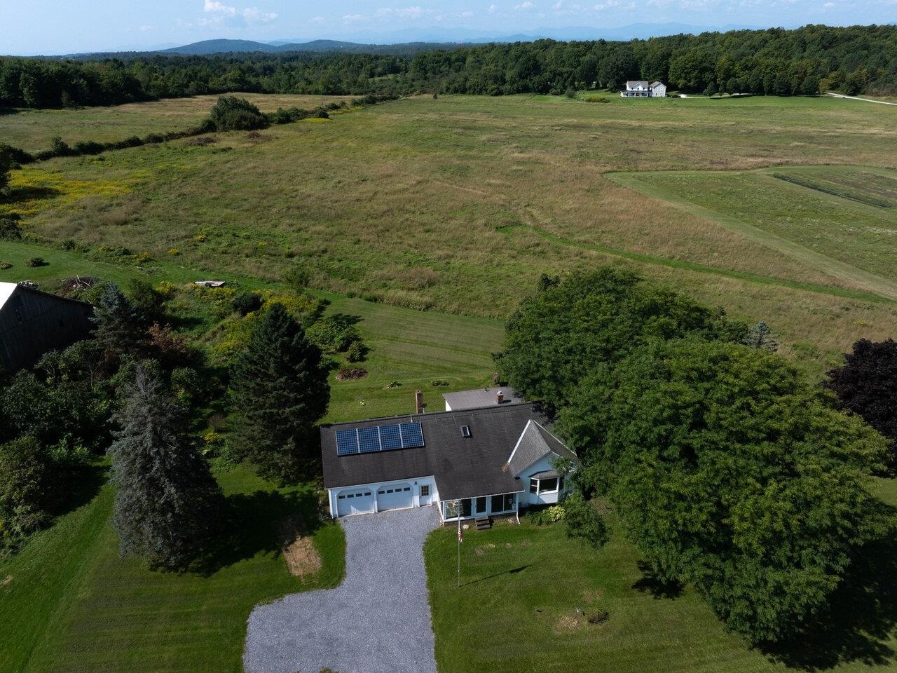 Property Photo: 2735 Shelburne Falls Road VT 05461