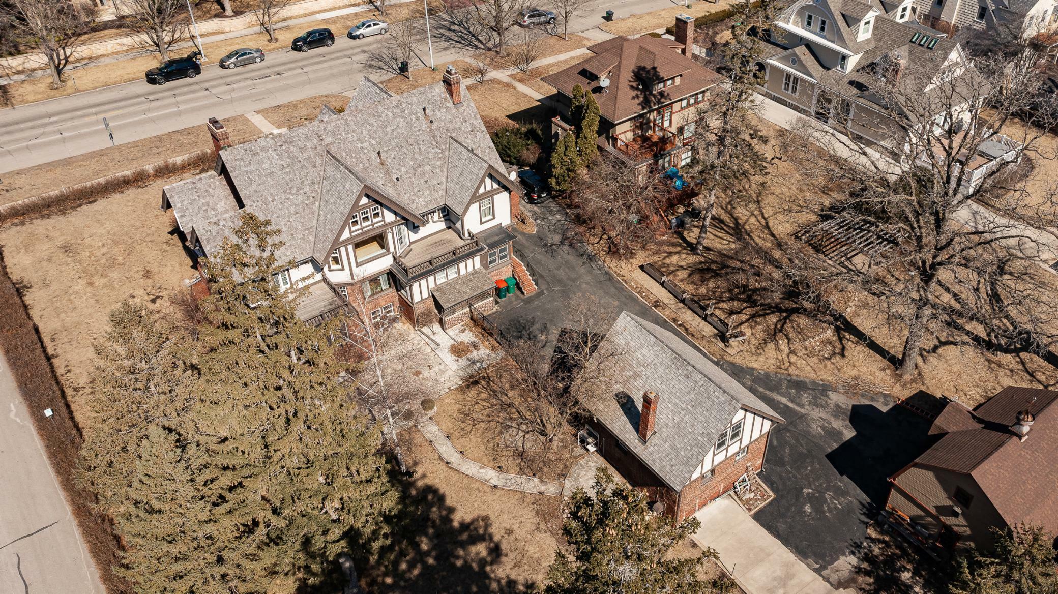 Property Photo: 724 4th Street SW MN 55902