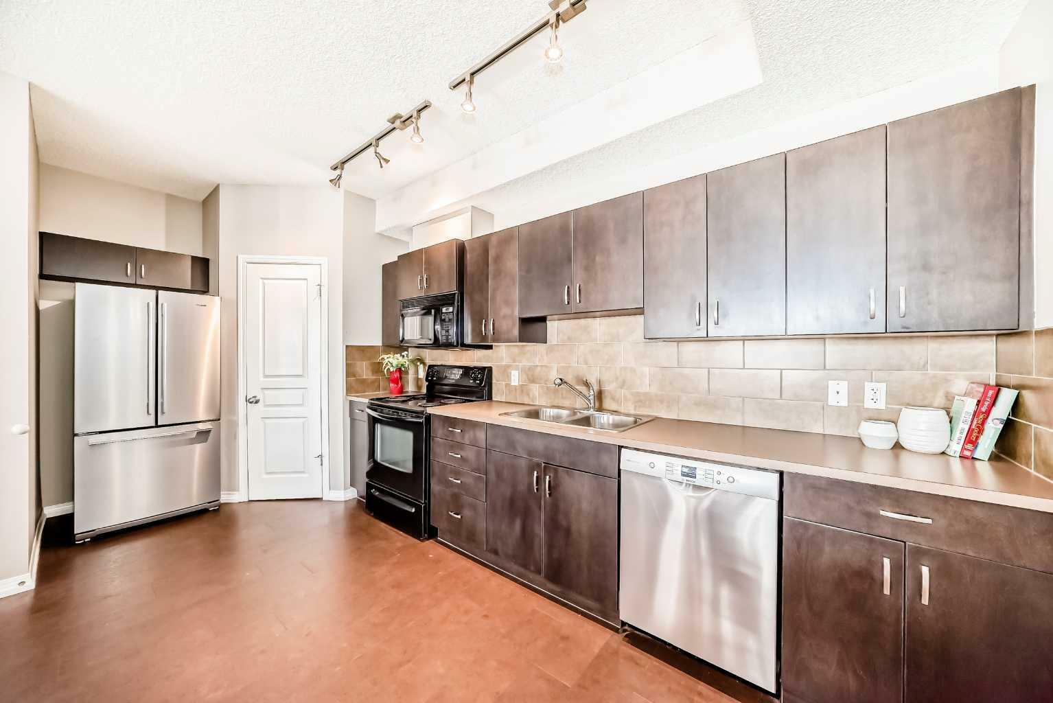 Property Photo: 77 Auburn Bay Common SE 77 AB T3M 0M6