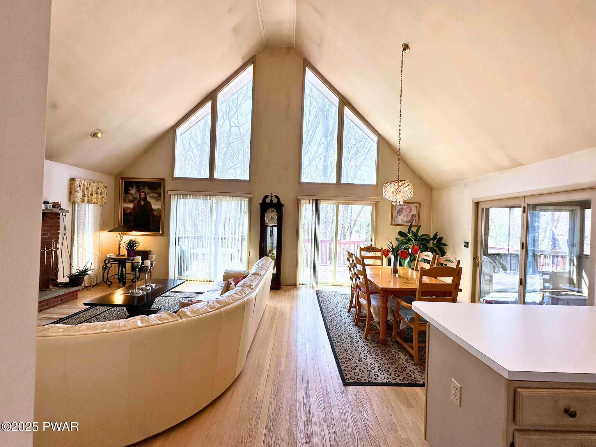 Property Photo: 115 Buckboard Lane PA 18428