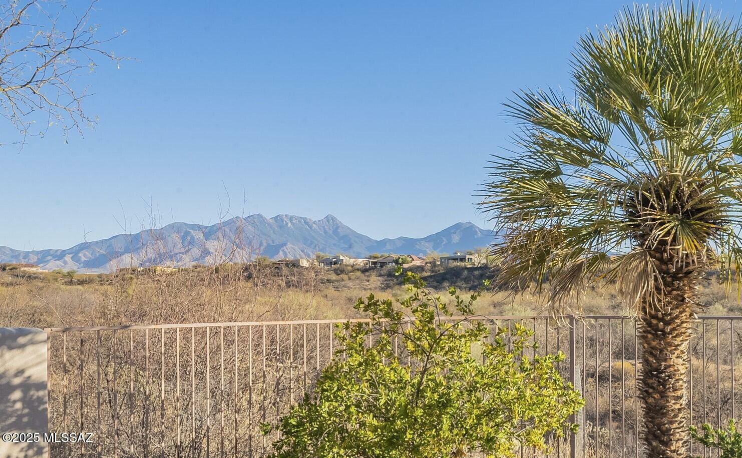 Property Photo:  802 E Vault Mine Court  AZ 85614 