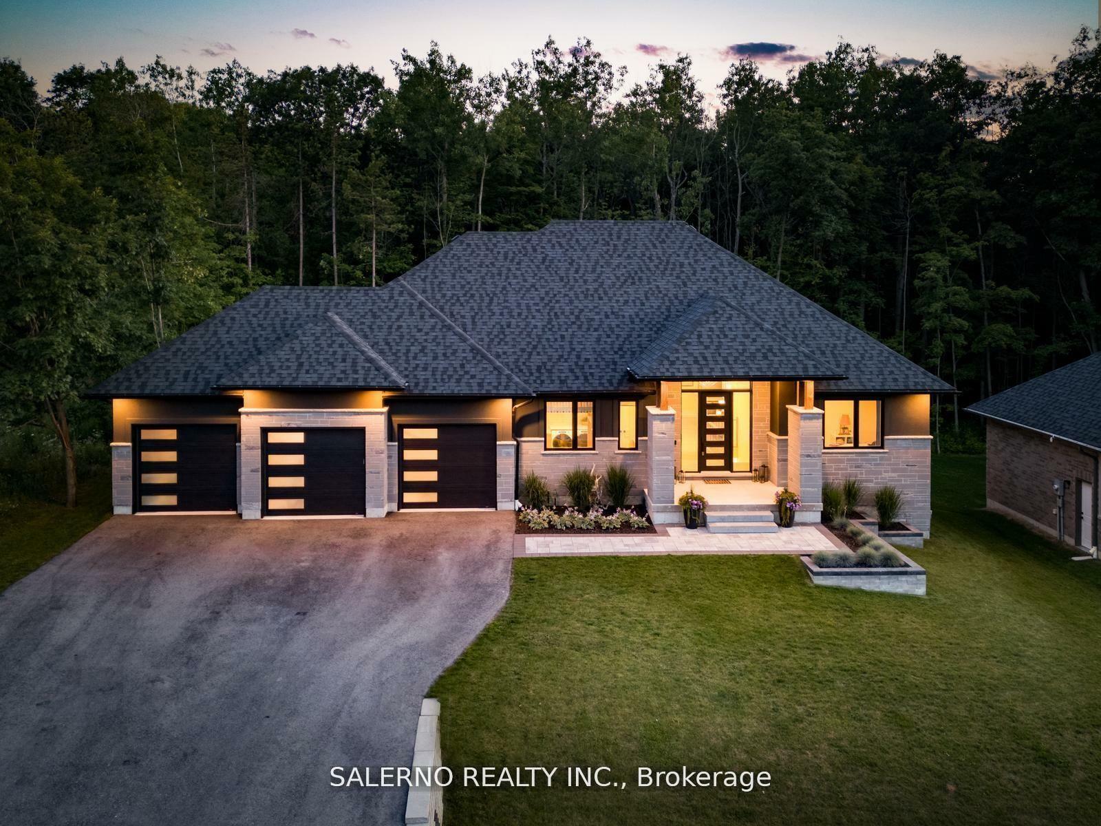 10 Jean Miller Court  Springwater ON L9X 0J1 photo