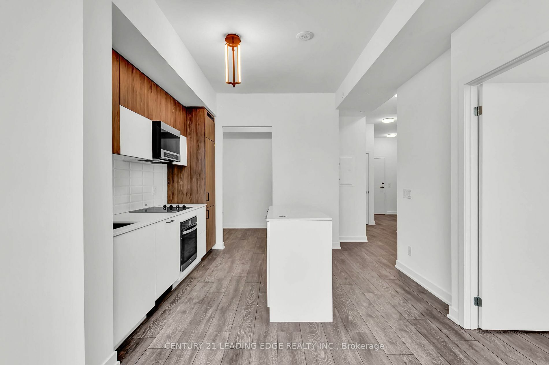 Property Photo:  8888 Yonge St 621  ON L4C 5V6 