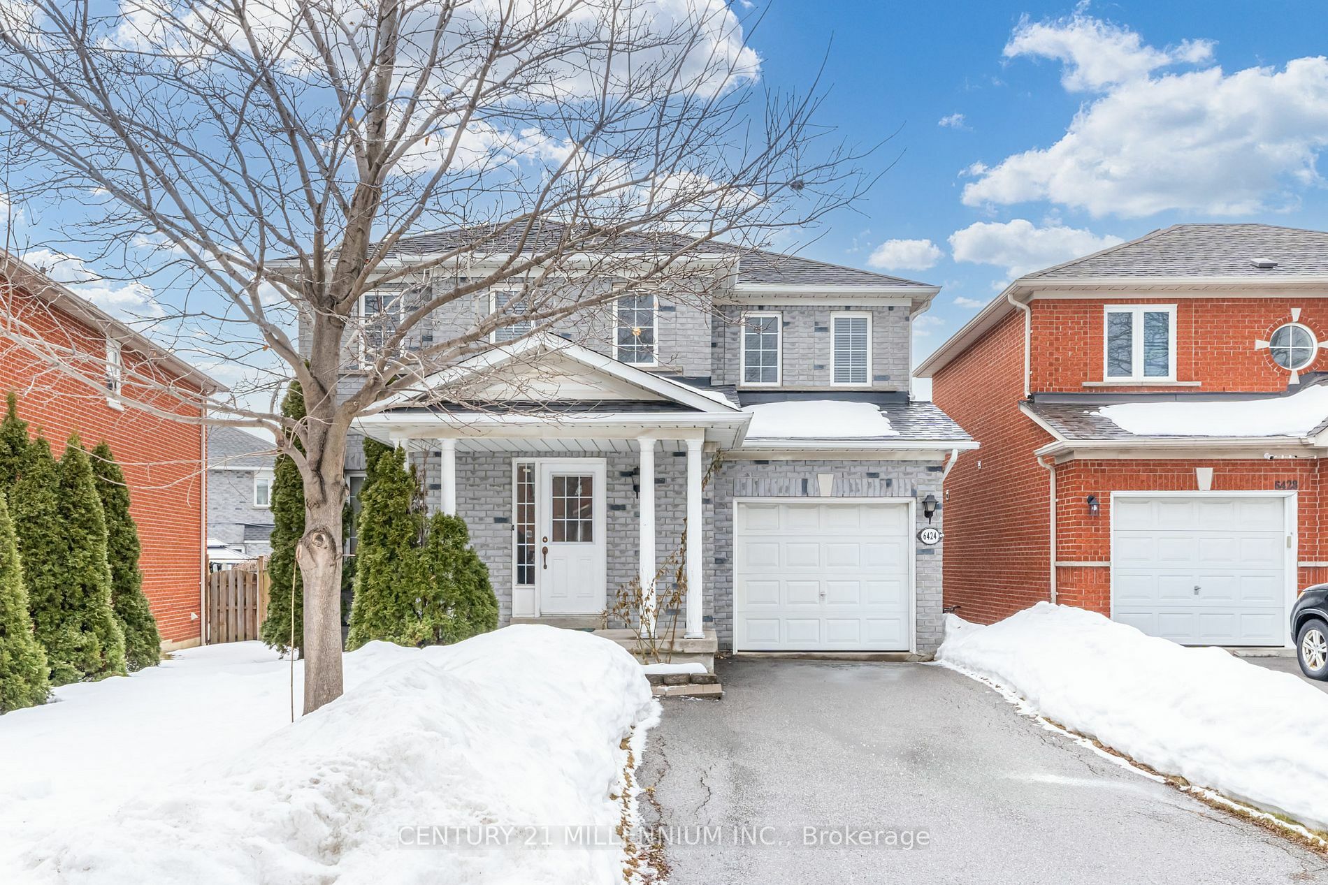 Property Photo:  6424 Sousa Dr  ON L5V 2S3 