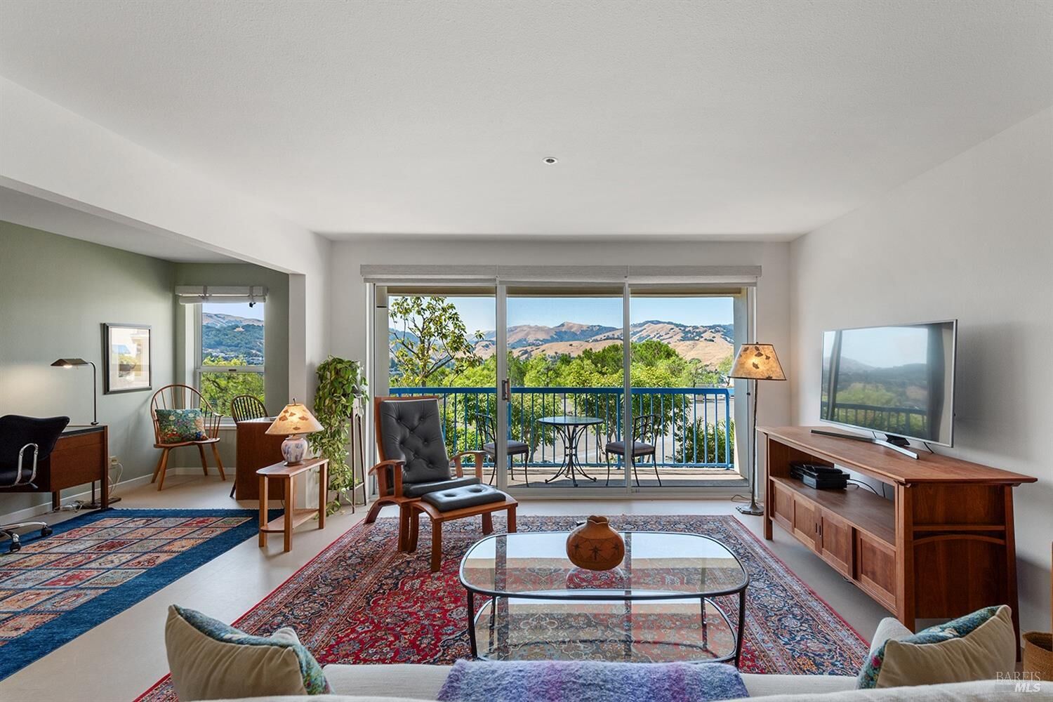 Property Photo:  100 Thorndale Drive 118  CA 94903 