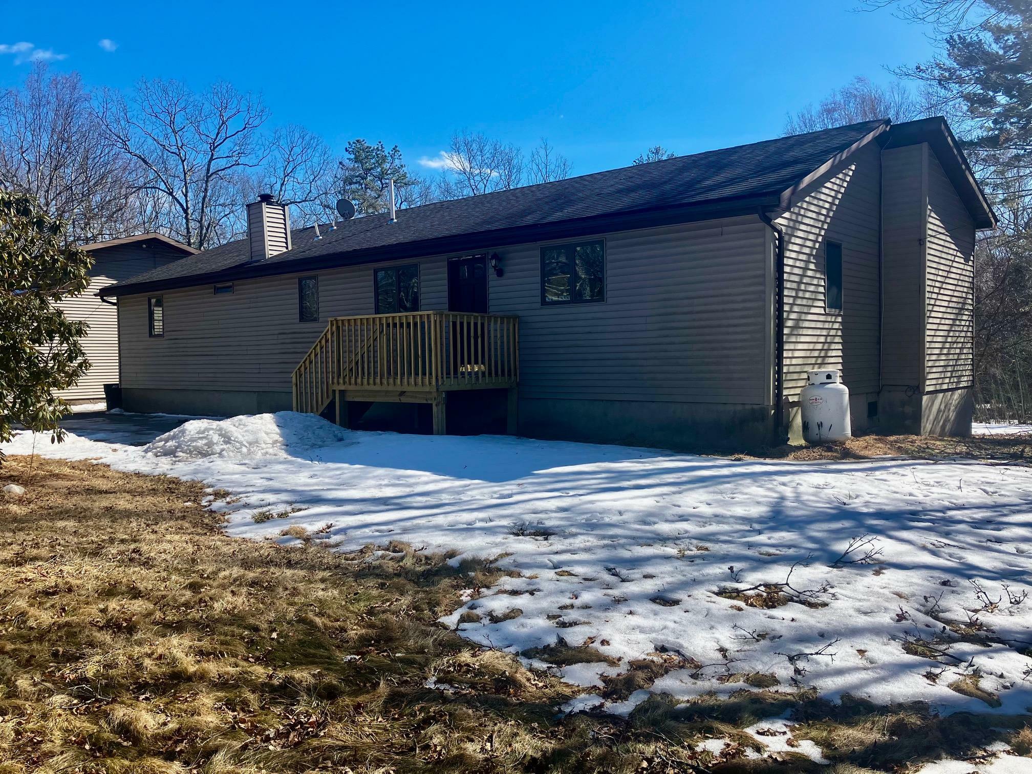 Property Photo:  87 W Peenpack Trail  NY 12780 