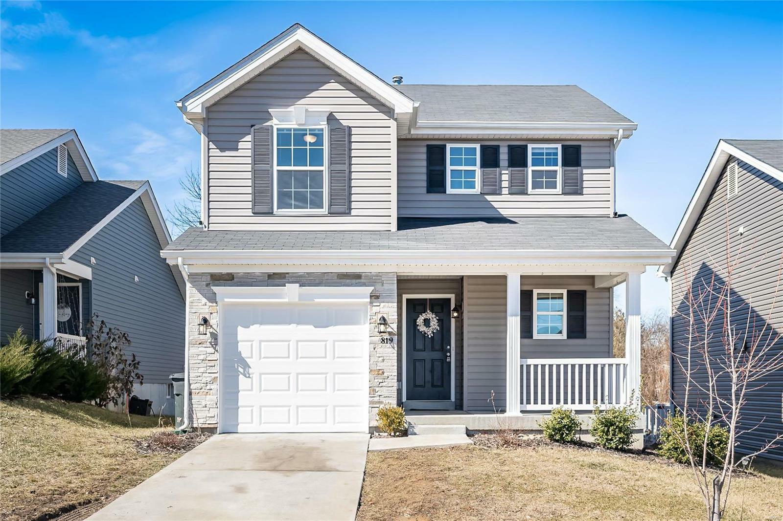 Property Photo: 819 Locust Street MO 63090