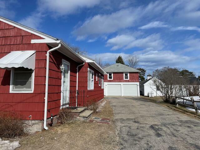 Property Photo: 10 Avenue Two ME 04074
