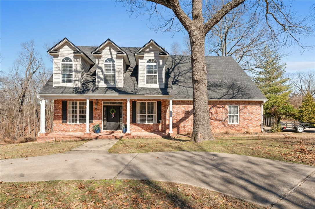 Property Photo:  105 E Woodcliff Lane  AR 72756 