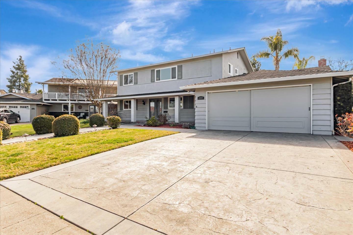 Property Photo: 2357 Walden Square CA 95124