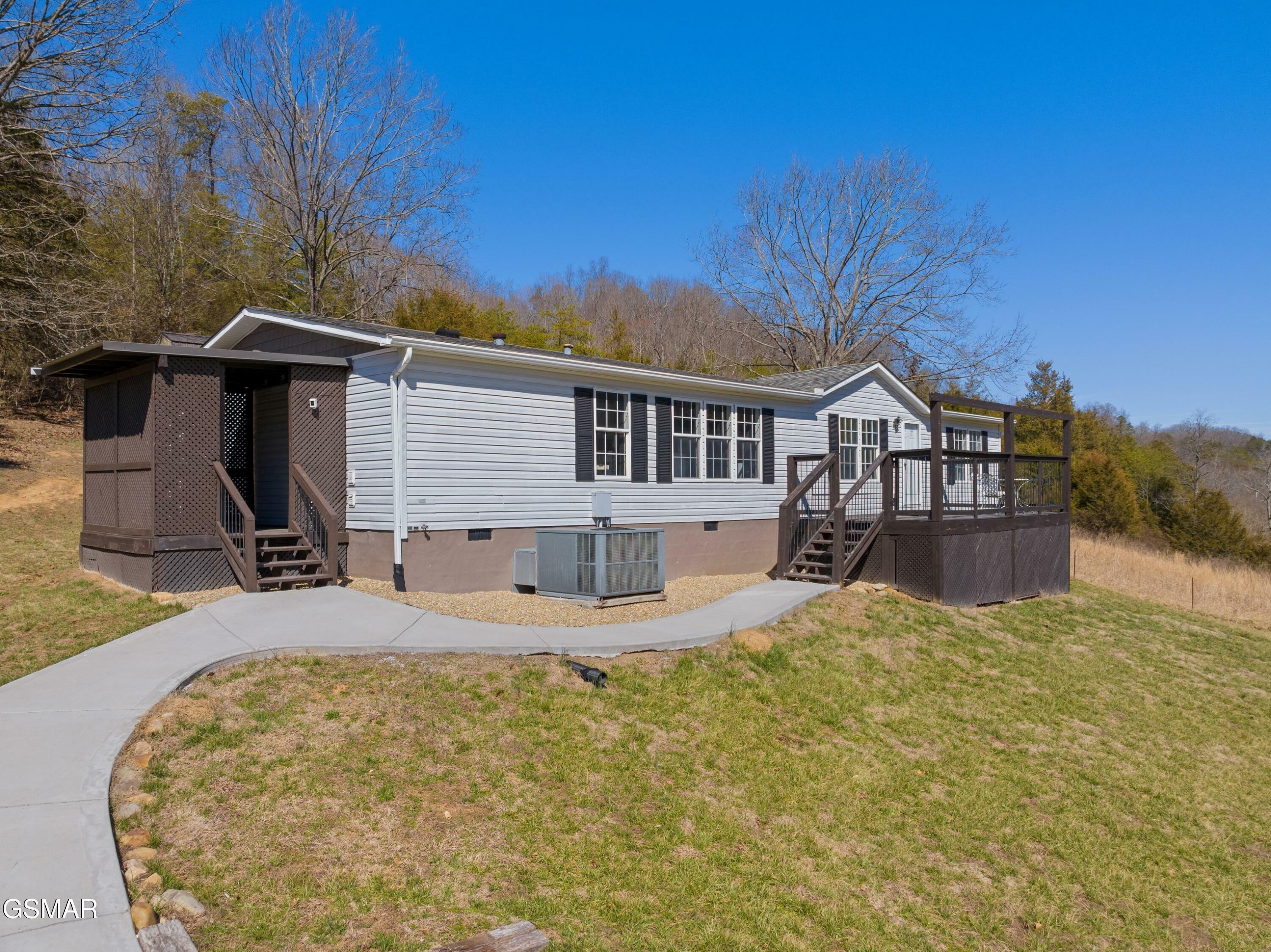 Property Photo:  1570 Little Valley Rd Road  TN 37807 