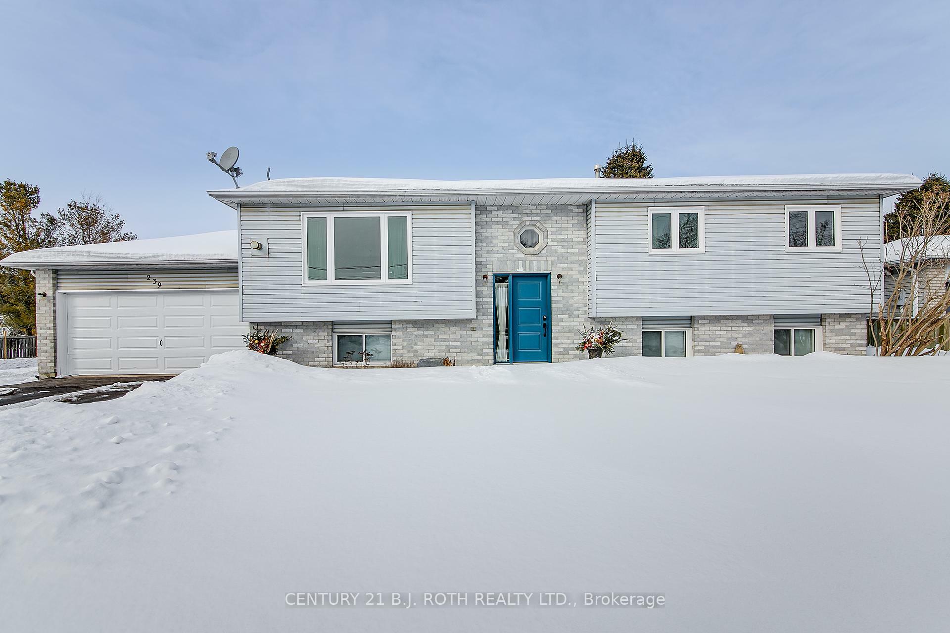 Property Photo: 239 Centre Street ON L0M 1B0