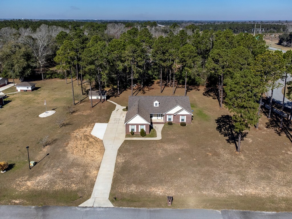 Property Photo:  101 Royal Palms Court  GA 31705 