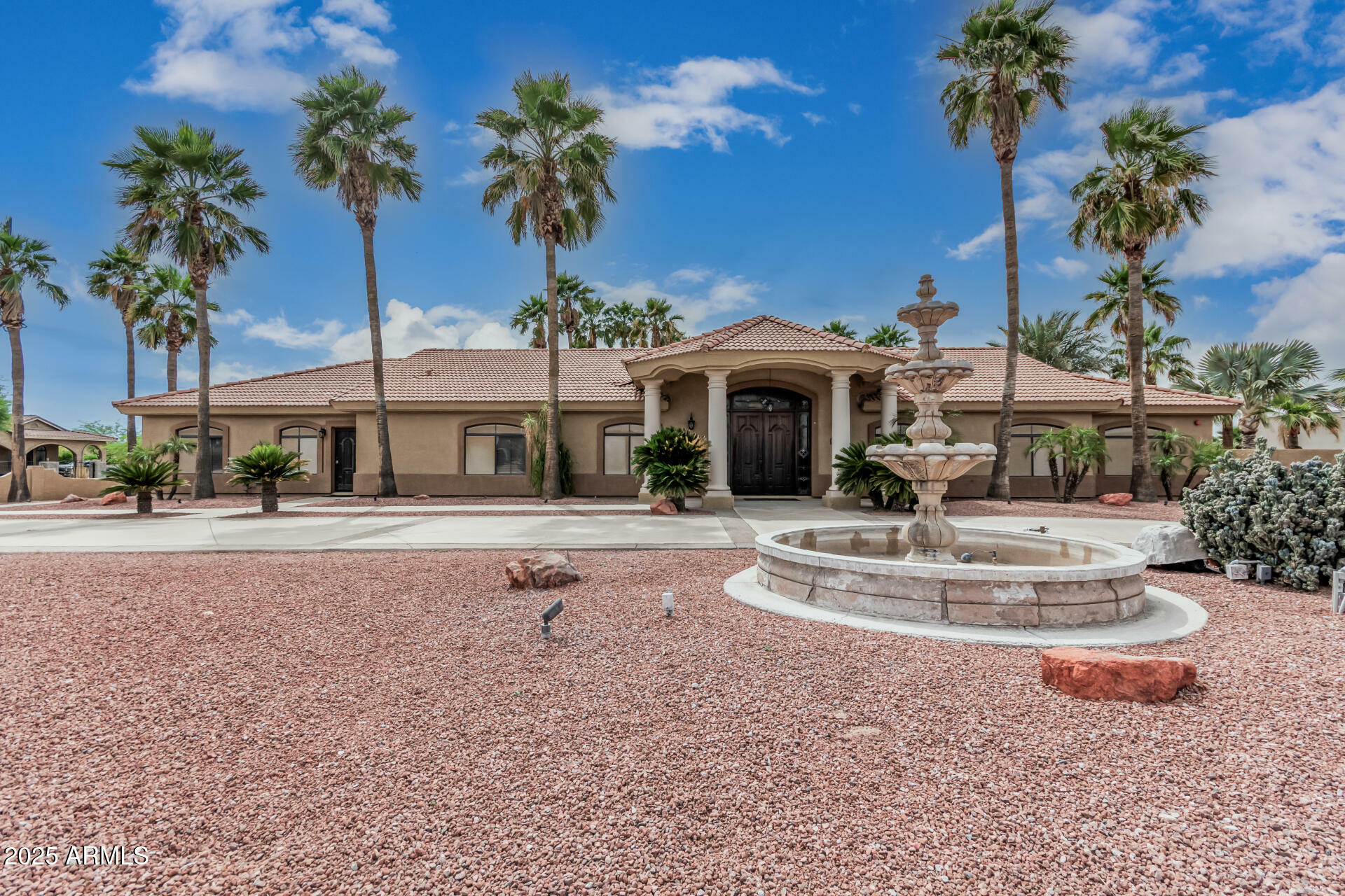 23644 N 67th Avenue  Peoria AZ 85383 photo