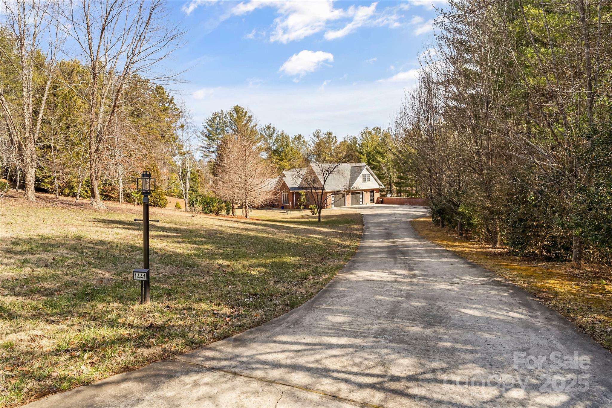 Property Photo: 1441 Southpointe Drive 249 NC 28655