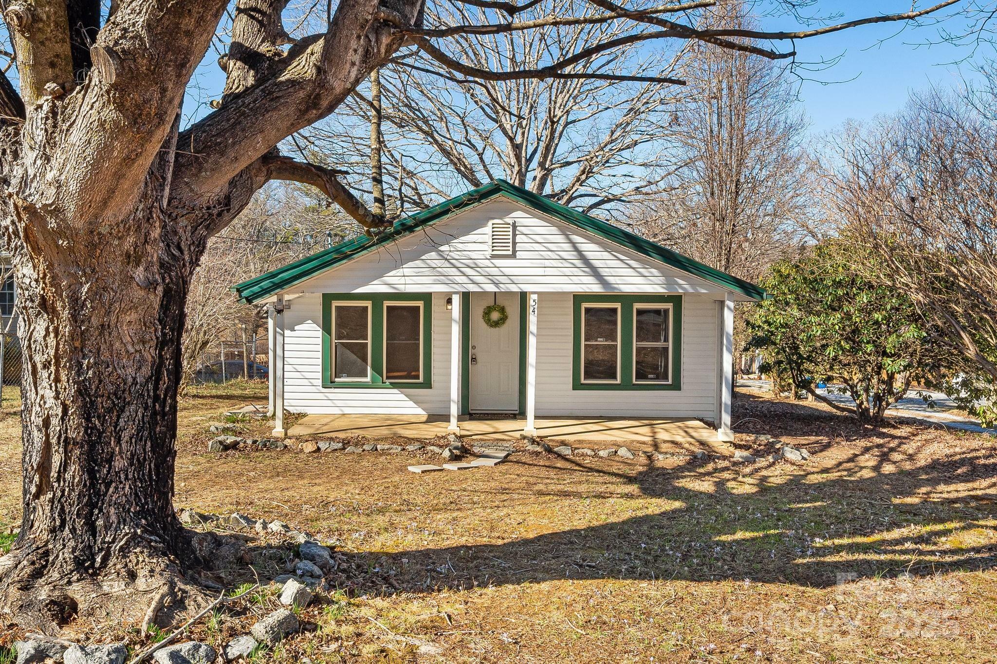 Property Photo:  54 Jones Circle  NC 28732 