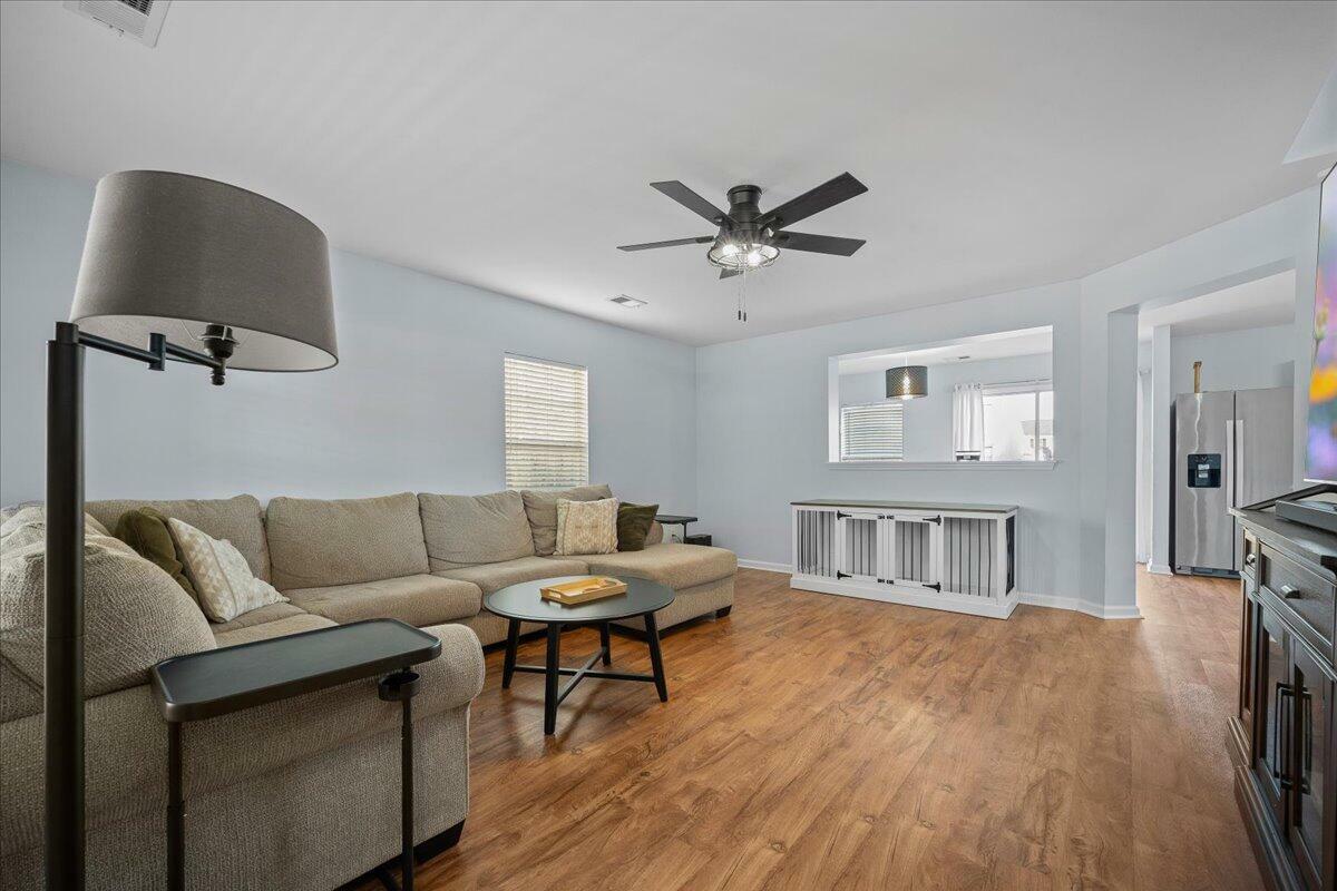 Property Photo: 521 Holiday Drive SC 29483