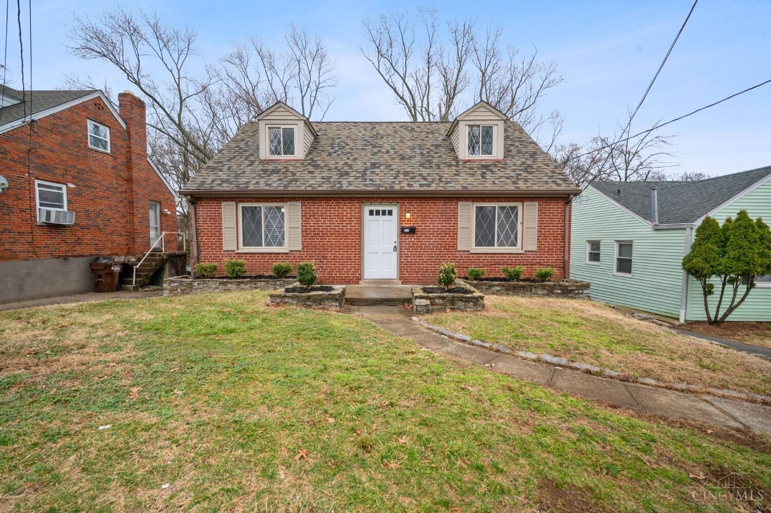 Property Photo: 410 Pedretti Avenue OH 45238