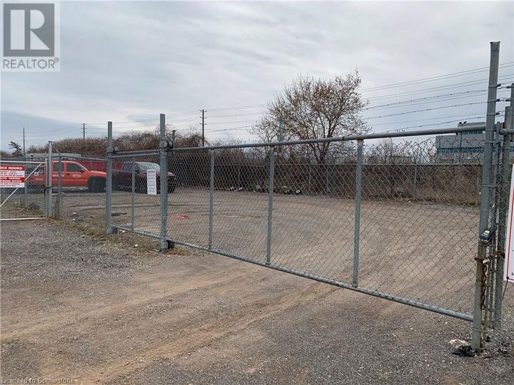 Property Photo:  1149 Speers Road Yard  ON L6L 2X5 