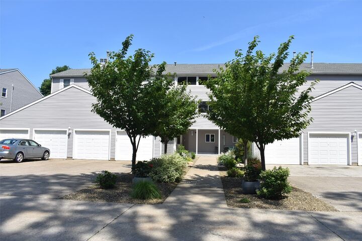 3300 Baer Beach Unit A-7 Road  Erie PA 16505 photo