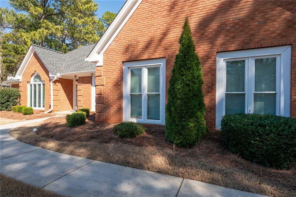 Property Photo:  330 Todwick Drive  GA 30075 