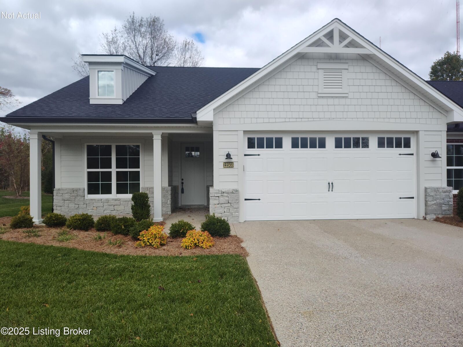Property Photo:  12521 Button Willow Ln  KY 40299 