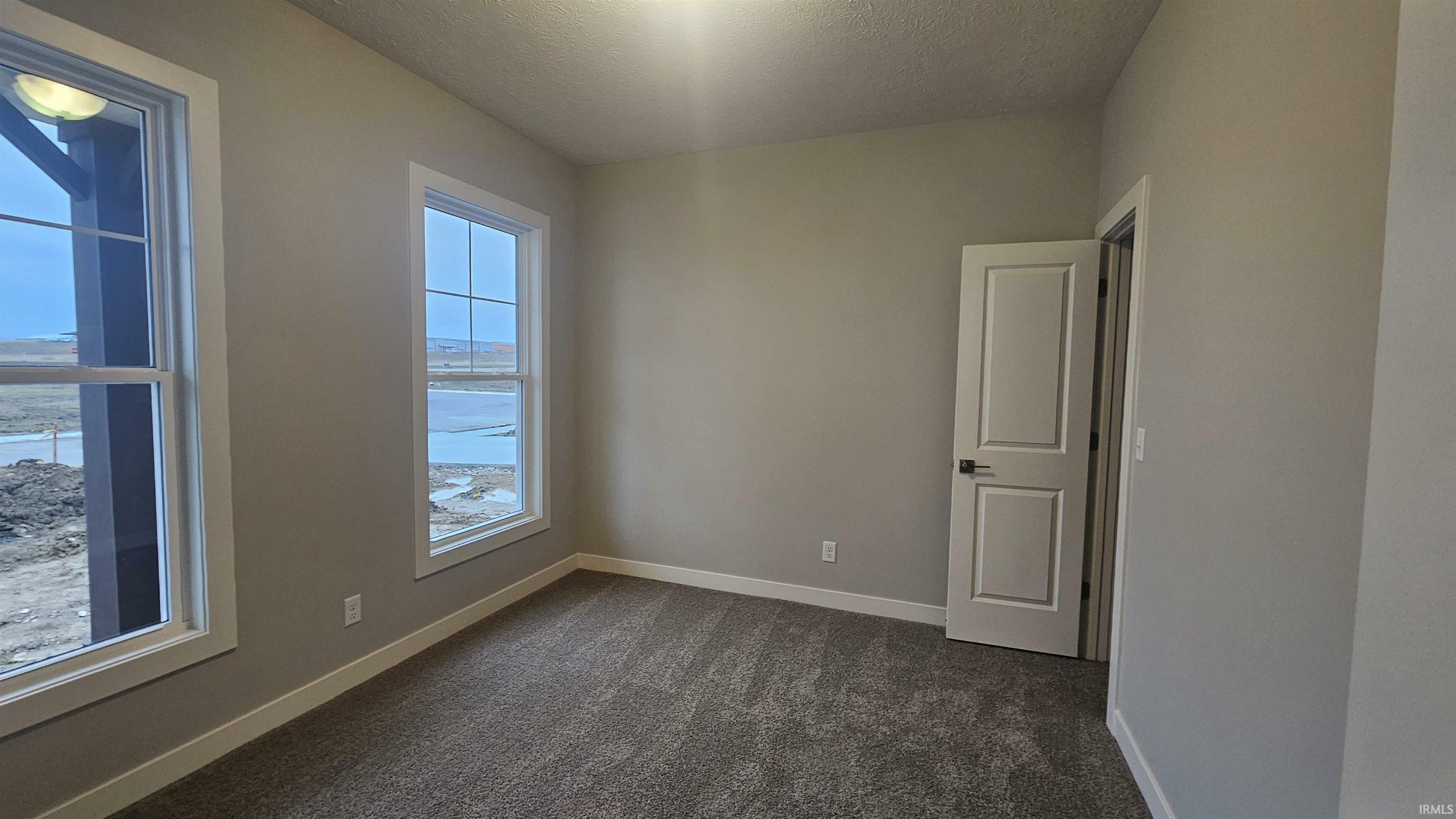 Property Photo:  4728 Chelmsford Drive  IN 47630 
