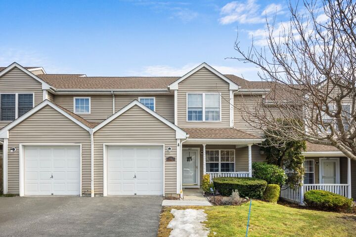 Property Photo:  103 Sparrow Ridge Road  NY 10512 