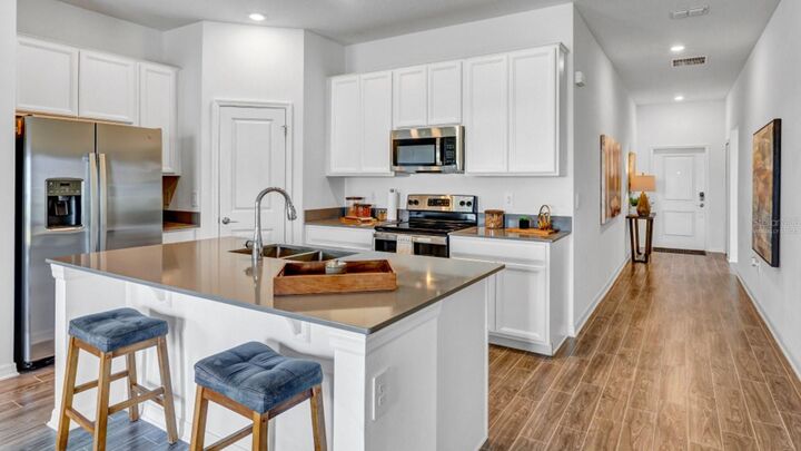 Property Photo:  510 Puma Loop  FL 34736 