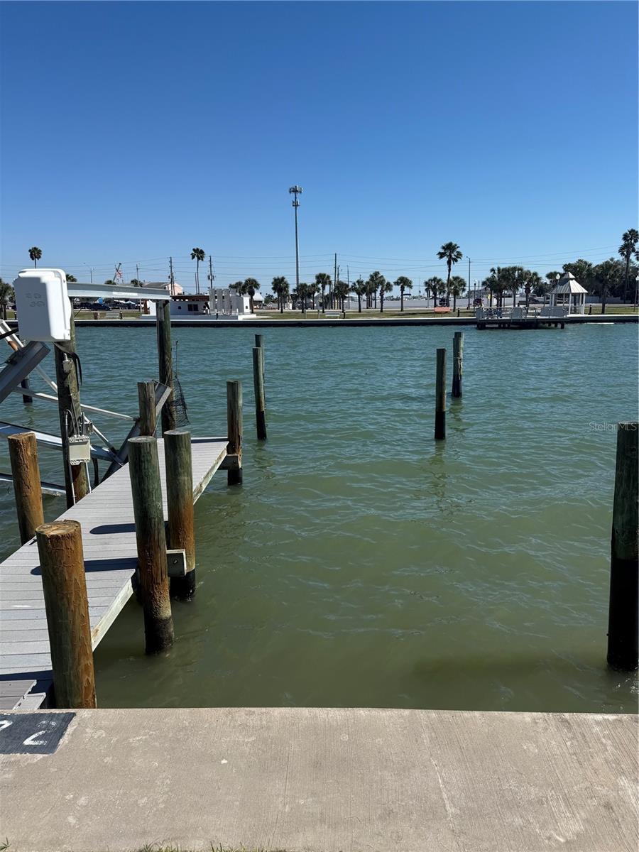 Property Photo:  337 Rex Place B  FL 33708 