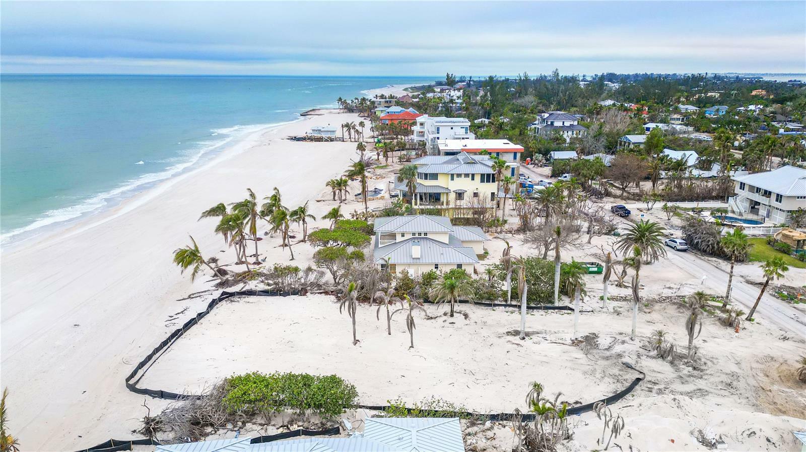 Property Photo: 6453 Gulfside Road FL 34228