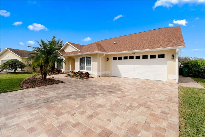 6741 Northlake Drive  Zephyrhills FL 33542 photo