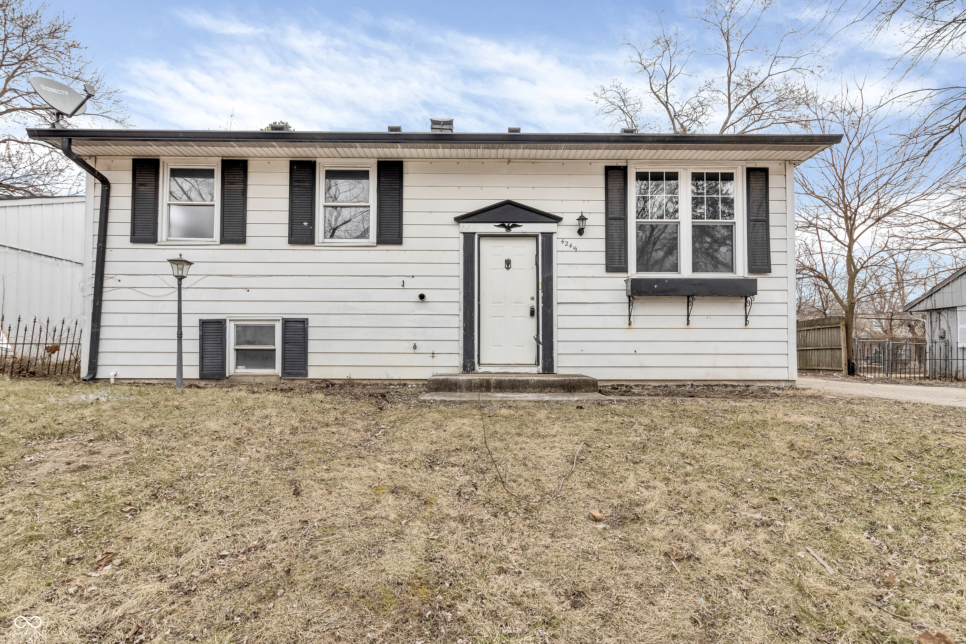 4249 Dubarry Road  Indianapolis IN 46226 photo