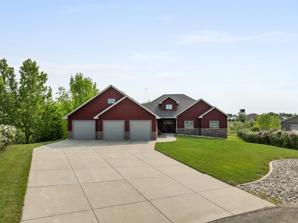 Property Photo: 3200 NW Highview Ave ND 58703