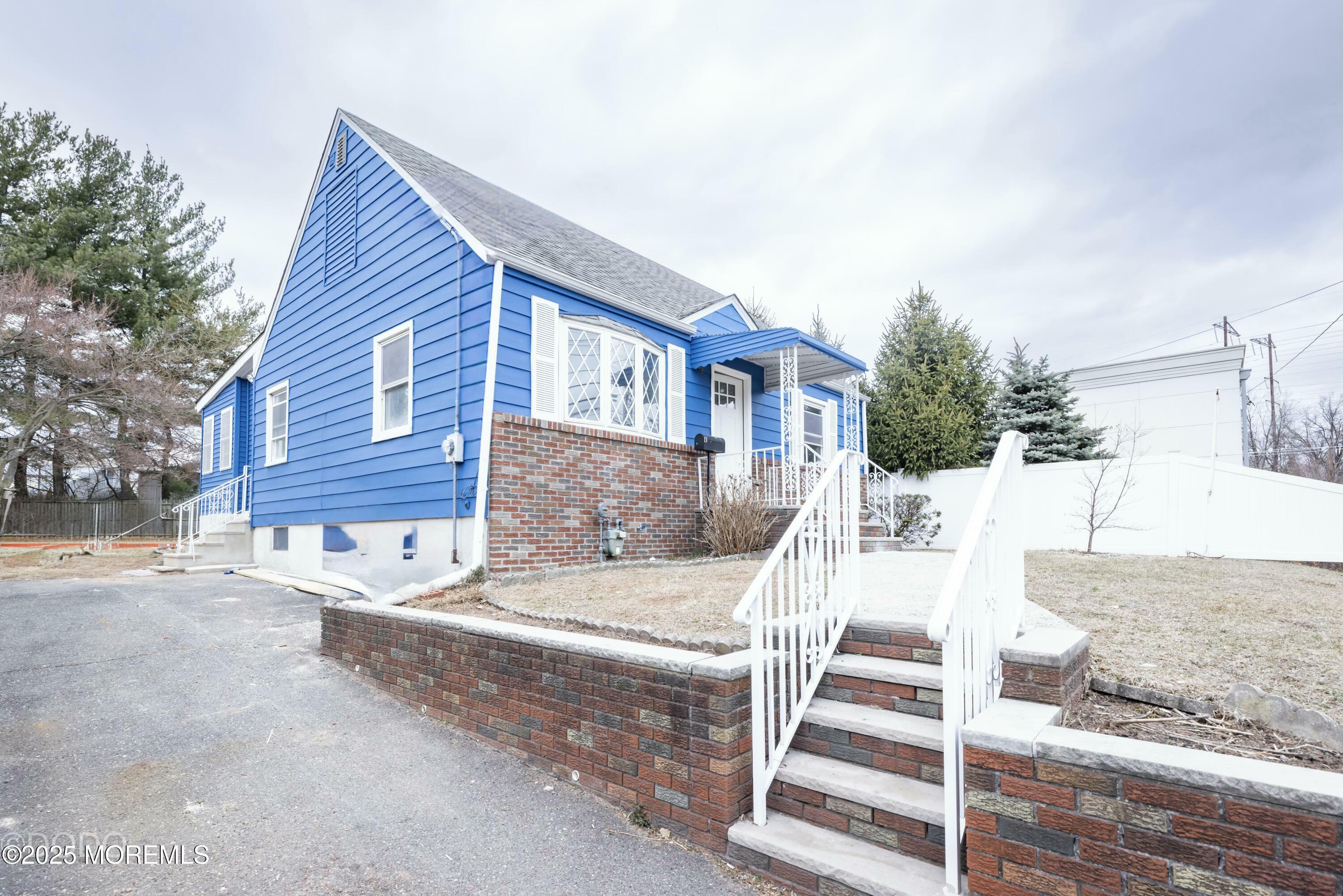 Property Photo:  13 Prospect Street  NJ 08840 