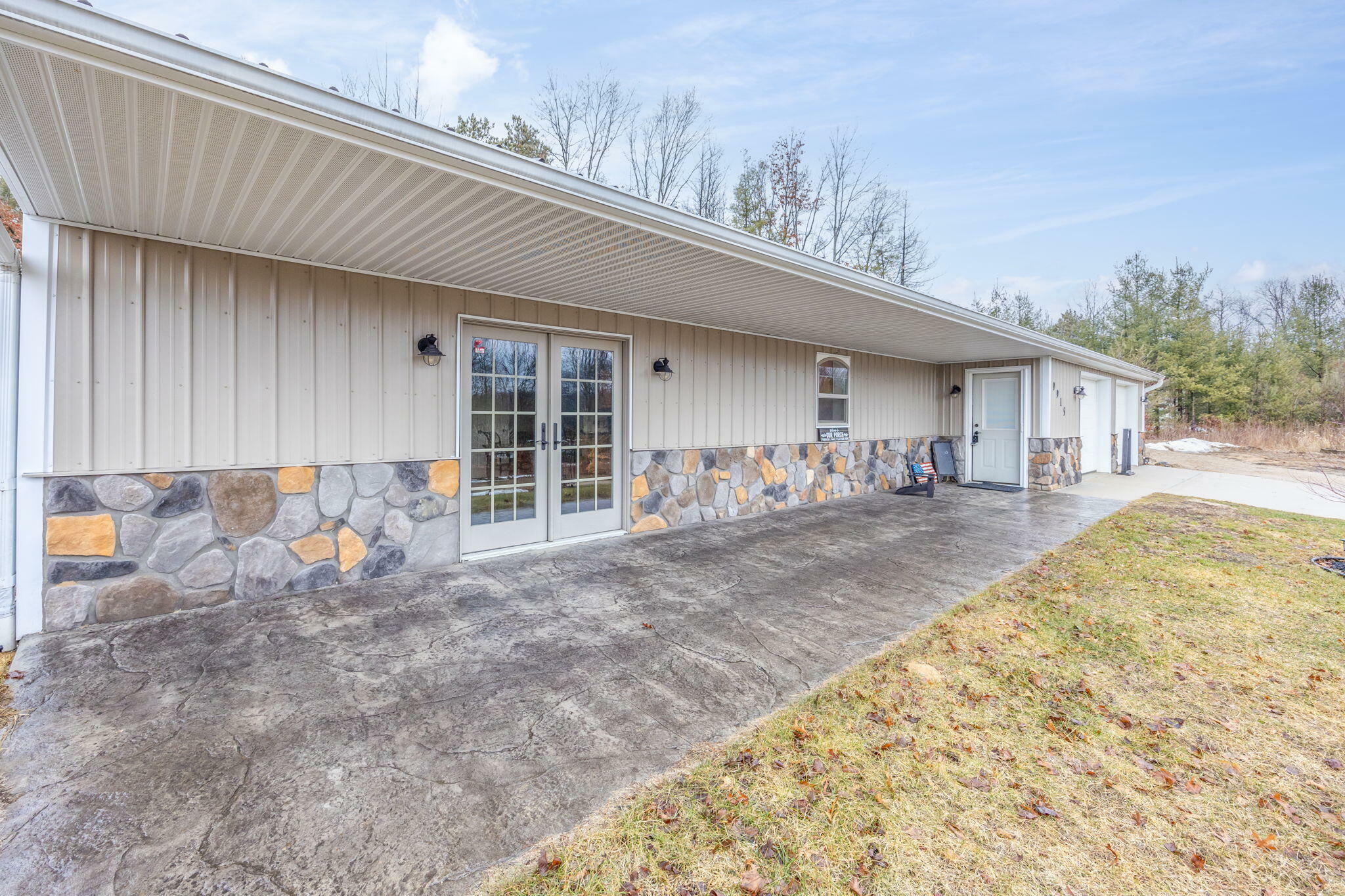 Property Photo: 9915 85th Avenue MI 49332