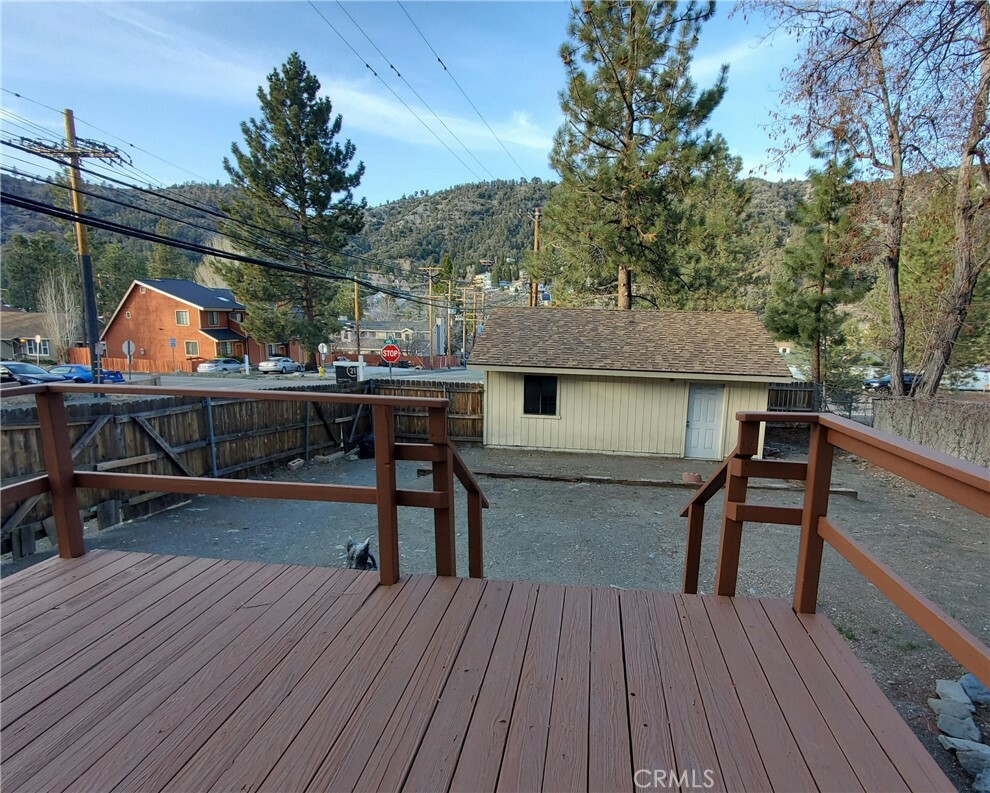 Property Photo:  1131 Apple Avenue  CA 92397 