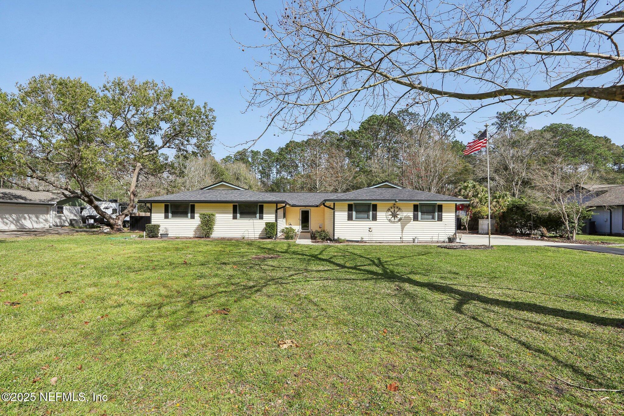 Property Photo:  1201 Foxmeadow Trail  FL 32068 