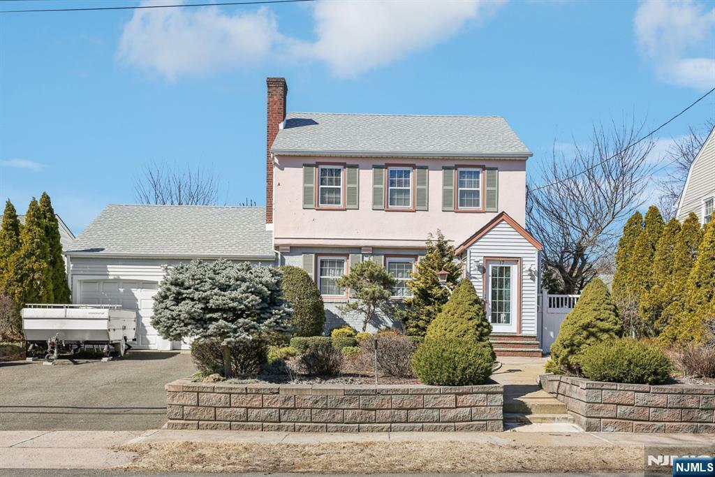 Property Photo:  17 Bennett Avenue  NJ 07662 