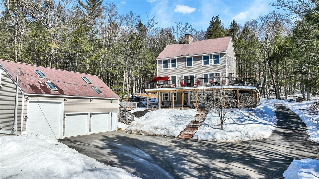 Property Photo:  44 Lakeview Drive  NH 03290 