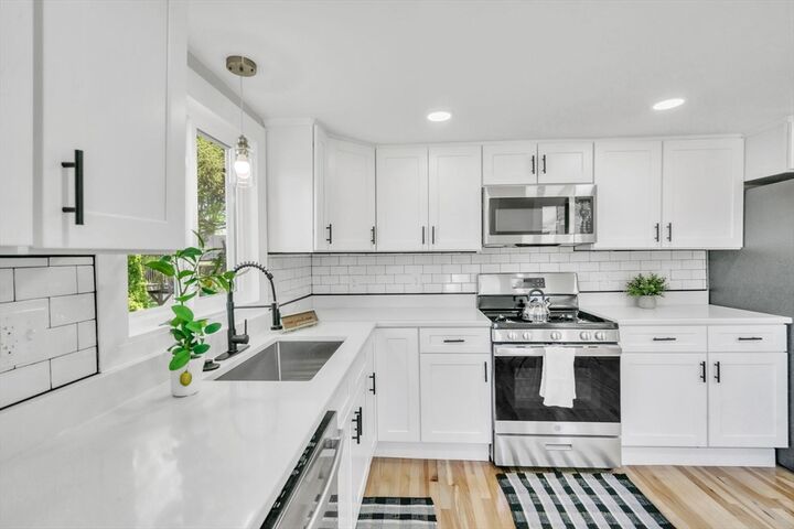Property Photo:  321 Bridge St  MA 01060 