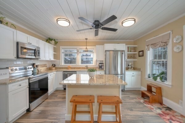 Property Photo: 59 Newton Ave MA 02184