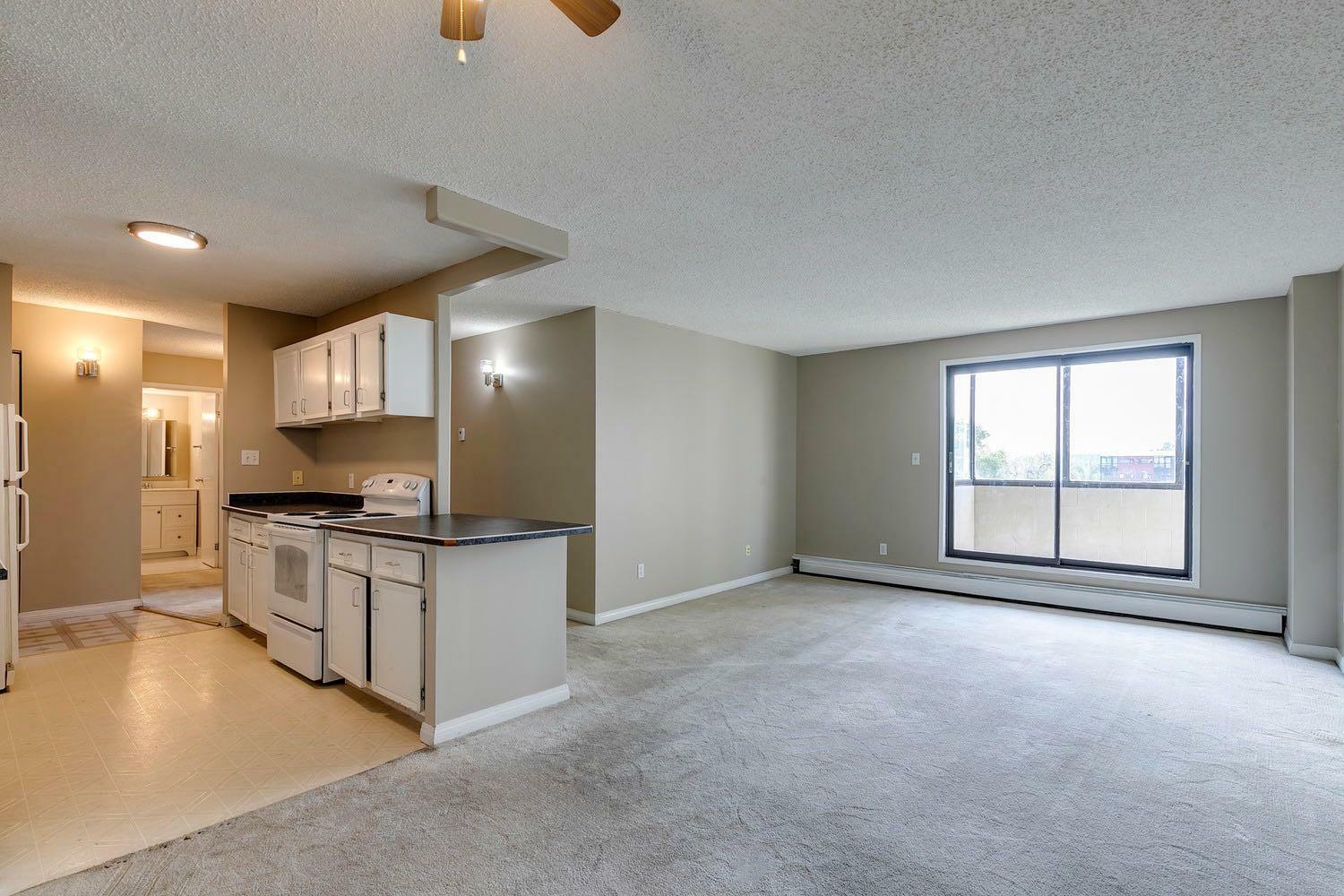 Property Photo: 111 14 Avenue SE 510 AB T2G 4Z8