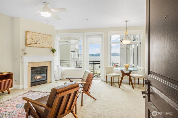 Property Photo: 1900 Alaskan Way 309 WA 98101