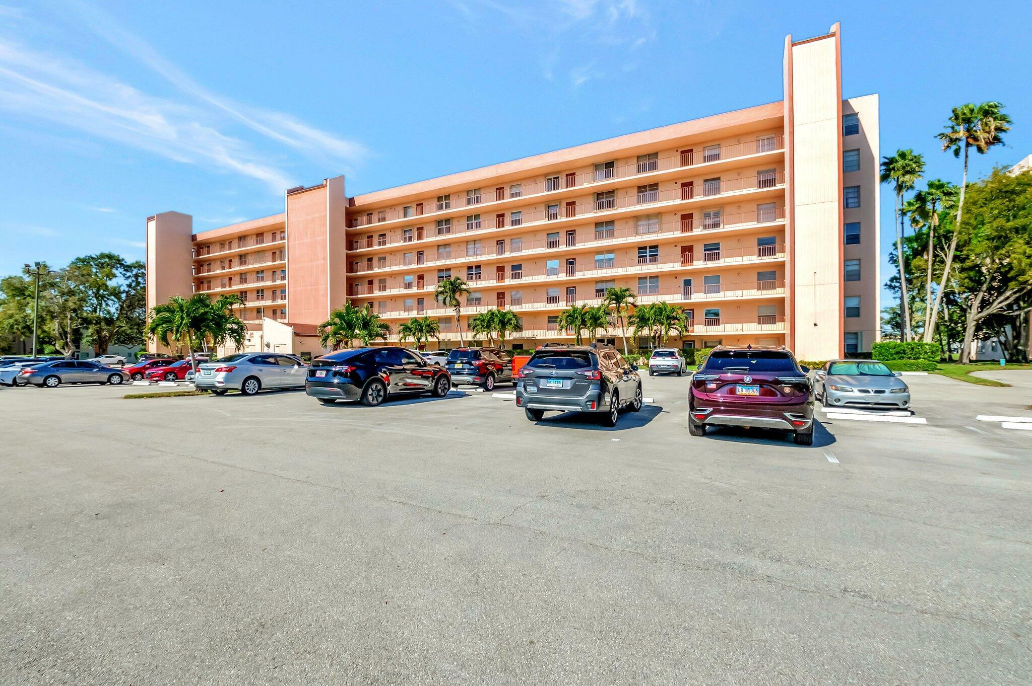 Property Photo: 14671 Bonaire Boulevard 109 FL 33446